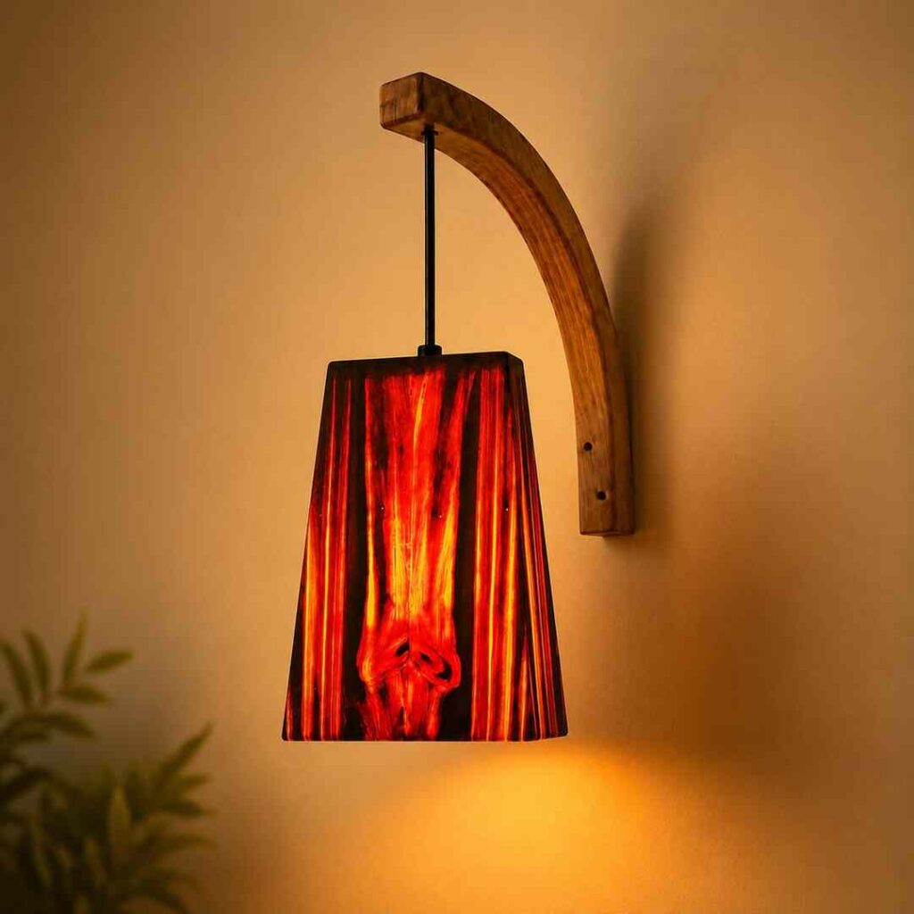 Golden Pivot light